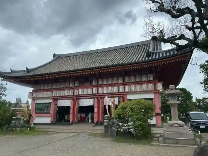 愛染堂勝鬘院の本殿・本堂