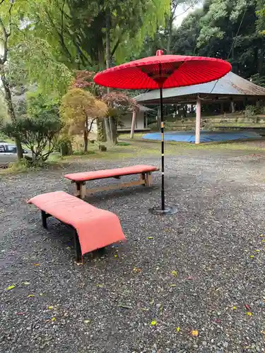 間々田八幡宮の庭園