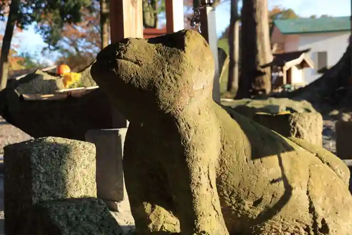 阿久津「田村神社」(郡山市阿久津町)旧社名:伊豆箱根三嶋三社の狛犬