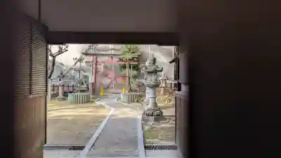 宇奈多理坐高御魂神社の{uncategorized: "未分類", other: "その他", undefined: "問題あり", building: "その他建物", grave: "お墓", sacred_gate: "鳥居", guardian: "狛犬", statue: "像", buddha: "仏像", history: "歴史", nature: "自然", garden: "庭園", animal: "動物", pagoda: "塔", temizu: "手水舎", mountain_gate: "山門・神門", sanctuary: "本殿・本堂", subordinate: "末社・摂社", art: "芸術", scenery: "景色", jizo: "地蔵", ema: "絵馬", goshuin: "御朱印", omikuji: "おみくじ", items: "授与品その他", amulet: "お守り", goshuincho: "御朱印帳", eats: "食事", festival: "お祭り", votive_dance: "神楽", shichigosan: "七五三参", wedding: "結婚式", experience: "体験その他", initially: "初詣", around: "周辺", anti_infection: "感染症対策"}