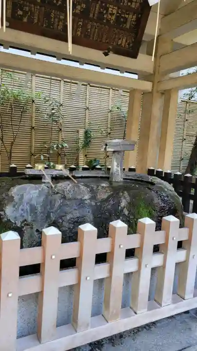 榊神社の{uncategorized: "未分類", other: "その他", undefined: "問題あり", building: "その他建物", grave: "お墓", sacred_gate: "鳥居", guardian: "狛犬", statue: "像", buddha: "仏像", history: "歴史", nature: "自然", garden: "庭園", animal: "動物", pagoda: "塔", temizu: "手水舎", mountain_gate: "山門・神門", sanctuary: "本殿・本堂", subordinate: "末社・摂社", art: "芸術", scenery: "景色", jizo: "地蔵", ema: "絵馬", goshuin: "御朱印", omikuji: "おみくじ", items: "授与品その他", amulet: "お守り", goshuincho: "御朱印帳", eats: "食事", festival: "お祭り", votive_dance: "神楽", shichigosan: "七五三参", wedding: "結婚式", experience: "体験その他", initially: "初詣", around: "周辺", anti_infection: "感染症対策"}