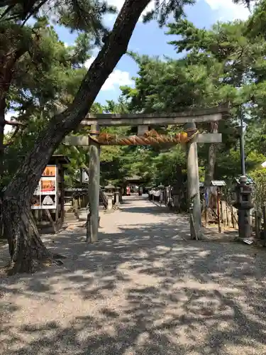 建部大社の鳥居