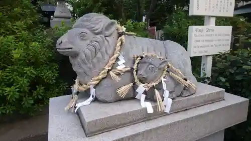 羊神社の狛犬