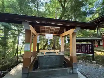 新屋山神社(山梨県)