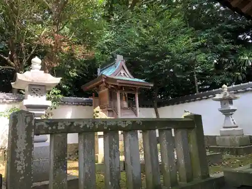 久度神社の本殿・本堂
