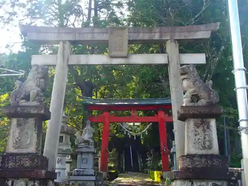 上野八幡神社の鳥居