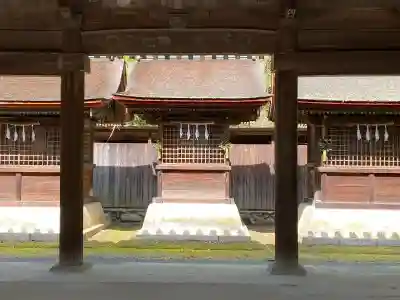 厳島神社の{uncategorized: "未分類", other: "その他", undefined: "問題あり", building: "その他建物", grave: "お墓", sacred_gate: "鳥居", guardian: "狛犬", statue: "像", buddha: "仏像", history: "歴史", nature: "自然", garden: "庭園", animal: "動物", pagoda: "塔", temizu: "手水舎", mountain_gate: "山門・神門", sanctuary: "本殿・本堂", subordinate: "末社・摂社", art: "芸術", scenery: "景色", jizo: "地蔵", ema: "絵馬", goshuin: "御朱印", omikuji: "おみくじ", items: "授与品その他", amulet: "お守り", goshuincho: "御朱印帳", eats: "食事", festival: "お祭り", votive_dance: "神楽", shichigosan: "七五三参", wedding: "結婚式", experience: "体験その他", initially: "初詣", around: "周辺", anti_infection: "感染症対策"}