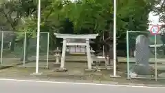 高尾神社の鳥居