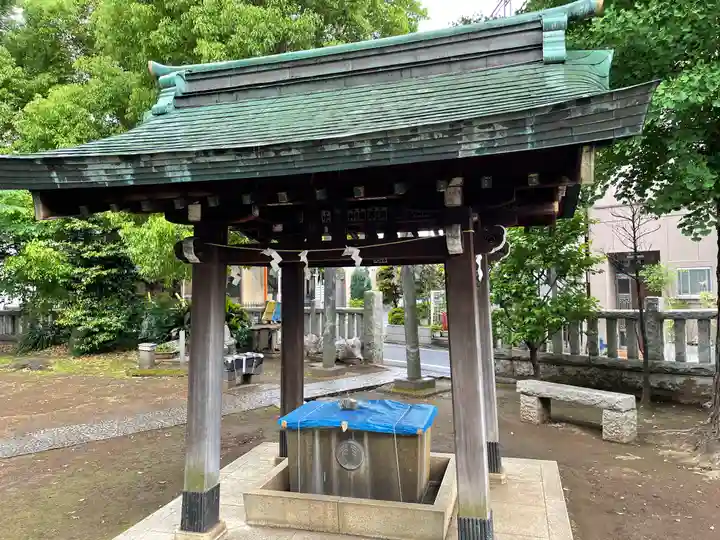 十日森稲荷神社の手水舎