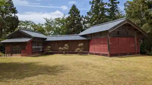 諏訪神社の建物その他