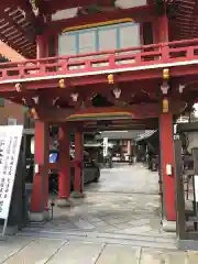 袋町お聖天　福生院の山門