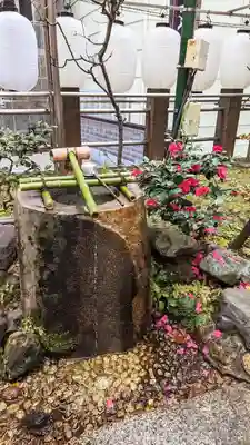 妻戀神社の手水舎