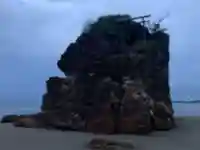 稲佐の浜 弁天島の景色