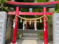 新屋山神社の鳥居