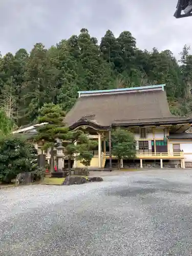 西南院の本殿・本堂