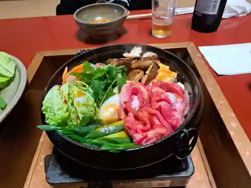 敢國神社の食事