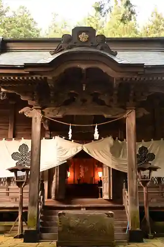 新海三社神社(長野県)