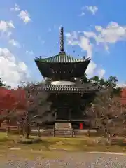 清凉寺の建物その他