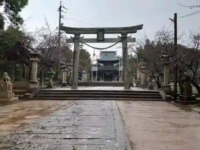 南方八満宮の{uncategorized: "未分類", other: "その他", undefined: "問題あり", building: "その他建物", grave: "お墓", sacred_gate: "鳥居", guardian: "狛犬", statue: "像", buddha: "仏像", history: "歴史", nature: "自然", garden: "庭園", animal: "動物", pagoda: "塔", temizu: "手水舎", mountain_gate: "山門・神門", sanctuary: "本殿・本堂", subordinate: "末社・摂社", art: "芸術", scenery: "景色", jizo: "地蔵", ema: "絵馬", goshuin: "御朱印", omikuji: "おみくじ", items: "授与品その他", amulet: "お守り", goshuincho: "御朱印帳", eats: "食事", festival: "お祭り", votive_dance: "神楽", shichigosan: "七五三参", wedding: "結婚式", experience: "体験その他", initially: "初詣", around: "周辺", anti_infection: "感染症対策"}
