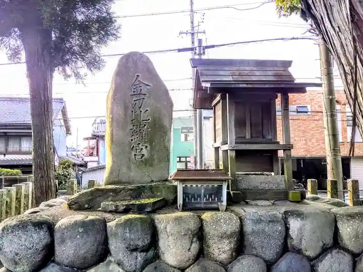 神明社(犬山神明社)の末社・摂社