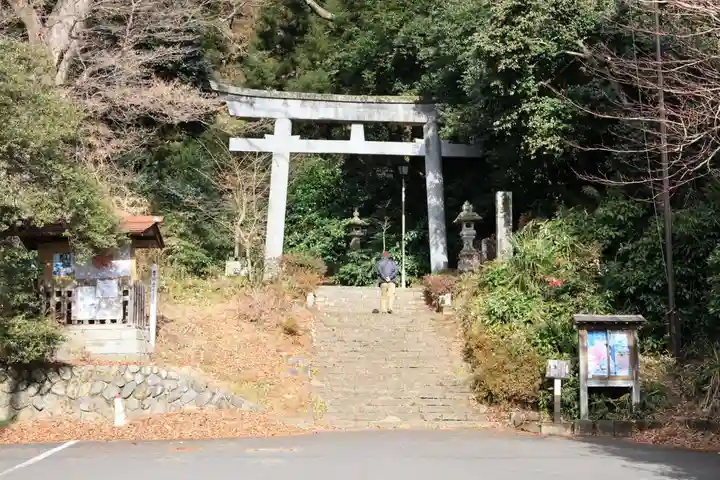 都々古別神社(馬場)の鳥居