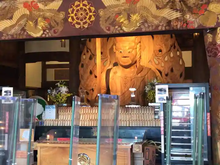 成田山深川不動堂(新勝寺東京別院)の仏像