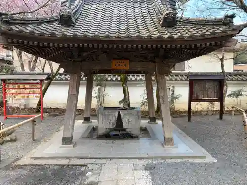 修禅寺の{uncategorized: "未分類", other: "その他", undefined: "問題あり", building: "その他建物", grave: "お墓", sacred_gate: "鳥居", guardian: "狛犬", statue: "像", buddha: "仏像", history: "歴史", nature: "自然", garden: "庭園", animal: "動物", pagoda: "塔", temizu: "手水舎", mountain_gate: "山門・神門", sanctuary: "本殿・本堂", subordinate: "末社・摂社", art: "芸術", scenery: "景色", jizo: "地蔵", ema: "絵馬", goshuin: "御朱印", omikuji: "おみくじ", items: "授与品その他", amulet: "お守り", goshuincho: "御朱印帳", eats: "食事", festival: "お祭り", votive_dance: "神楽", shichigosan: "七五三参", wedding: "結婚式", experience: "体験その他", initially: "初詣", around: "周辺", anti_infection: "感染症対策"}