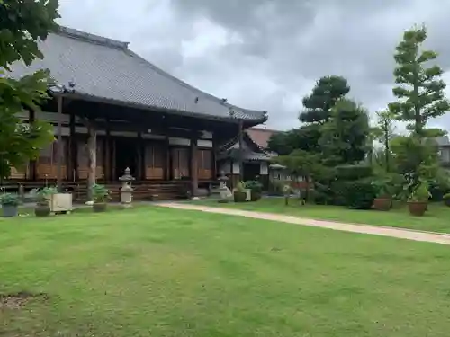 榮久寺（栄久寺）の本殿・本堂