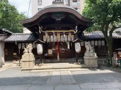 御所八幡宮の本殿・本堂