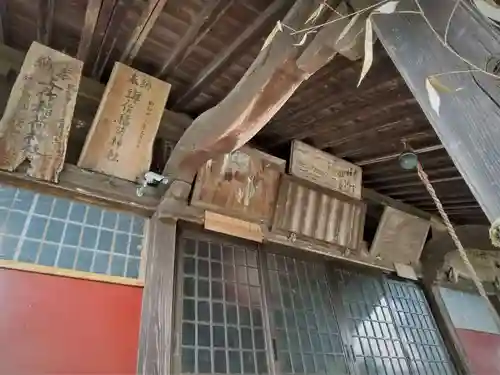 与作稲荷神社のその他建物