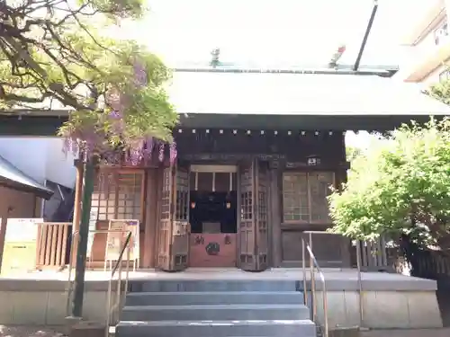 國領神社の本殿・本堂