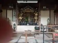 養老寺の本殿