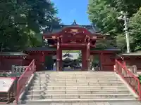 秩父神社の山門・神門