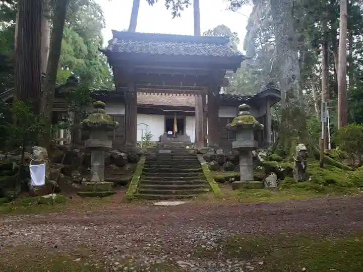 大塩八幡宮の山門・神門