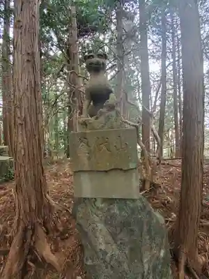 釜山神社の狛犬