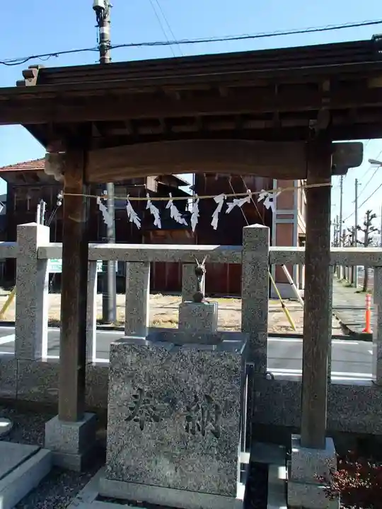 天満稲荷神社の手水舎