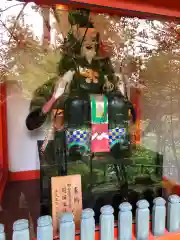 金澤神社の像