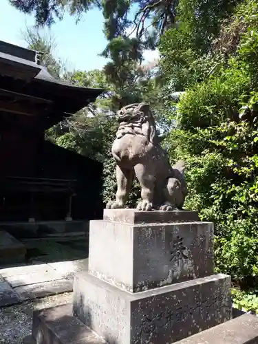 忍　諏訪神社・東照宮　の狛犬