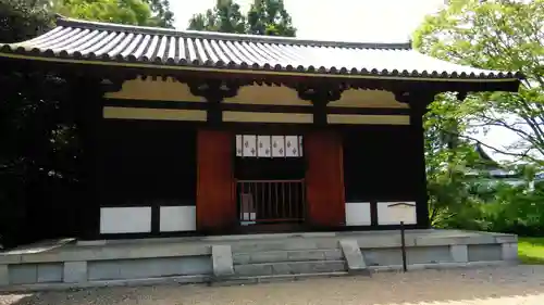 海龍王寺の本殿・本堂