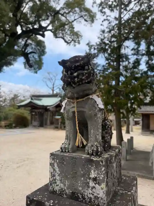 諏訪神社の{uncategorized: "未分類", other: "その他", undefined: "問題あり", building: "その他建物", grave: "お墓", sacred_gate: "鳥居", guardian: "狛犬", statue: "像", buddha: "仏像", history: "歴史", nature: "自然", garden: "庭園", animal: "動物", pagoda: "塔", temizu: "手水舎", mountain_gate: "山門・神門", sanctuary: "本殿・本堂", subordinate: "末社・摂社", art: "芸術", scenery: "景色", jizo: "地蔵", ema: "絵馬", goshuin: "御朱印", omikuji: "おみくじ", items: "授与品その他", amulet: "お守り", goshuincho: "御朱印帳", eats: "食事", festival: "お祭り", votive_dance: "神楽", shichigosan: "七五三参", wedding: "結婚式", experience: "体験その他", initially: "初詣", around: "周辺", anti_infection: "感染症対策"}