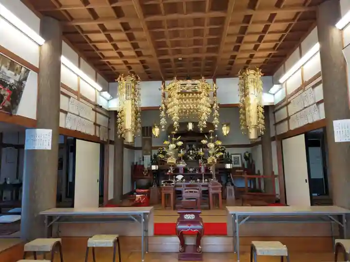 大聖寺(波切不動尊)の本殿・本堂