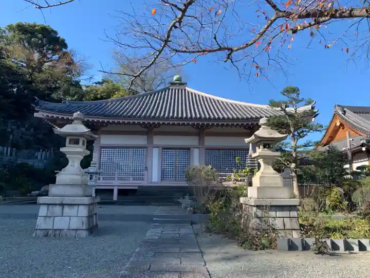 弘誓院の本殿・本堂