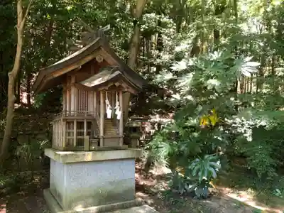 穴師坐兵主神社の末社・摂社