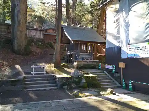 諏訪大社の末社・摂社