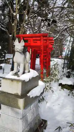 殺生石稲荷神社の狛犬