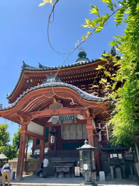 興福寺の本殿・本堂