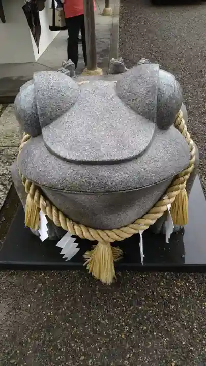 別雷皇太神の狛犬