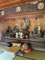 月照寺の{uncategorized: "未分類", other: "その他", undefined: "問題あり", building: "その他建物", grave: "お墓", sacred_gate: "鳥居", guardian: "狛犬", statue: "像", buddha: "仏像", history: "歴史", nature: "自然", garden: "庭園", animal: "動物", pagoda: "塔", temizu: "手水舎", mountain_gate: "山門・神門", sanctuary: "本殿・本堂", subordinate: "末社・摂社", art: "芸術", scenery: "景色", jizo: "地蔵", ema: "絵馬", goshuin: "御朱印", omikuji: "おみくじ", items: "授与品その他", amulet: "お守り", goshuincho: "御朱印帳", eats: "食事", festival: "お祭り", votive_dance: "神楽", shichigosan: "七五三参", wedding: "結婚式", experience: "体験その他", initially: "初詣", around: "周辺", anti_infection: "感染症対策"}