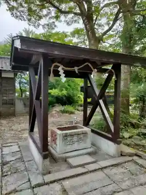 柳廼社の手水舎