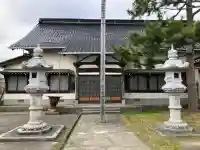 霊泉寺の{uncategorized: "未分類", other: "その他", undefined: "問題あり", building: "その他建物", grave: "お墓", sacred_gate: "鳥居", guardian: "狛犬", statue: "像", buddha: "仏像", history: "歴史", nature: "自然", garden: "庭園", animal: "動物", pagoda: "塔", temizu: "手水舎", mountain_gate: "山門・神門", sanctuary: "本殿・本堂", subordinate: "末社・摂社", art: "芸術", scenery: "景色", jizo: "地蔵", ema: "絵馬", goshuin: "御朱印", omikuji: "おみくじ", items: "授与品その他", amulet: "お守り", goshuincho: "御朱印帳", eats: "食事", festival: "お祭り", votive_dance: "神楽", shichigosan: "七五三参", wedding: "結婚式", experience: "体験その他", initially: "初詣", around: "周辺", anti_infection: "感染症対策"}